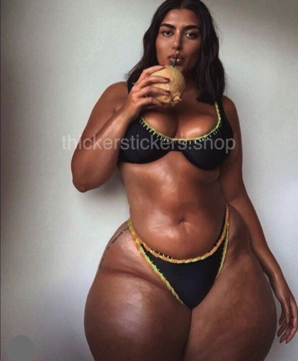 curvy-big-hips-milf