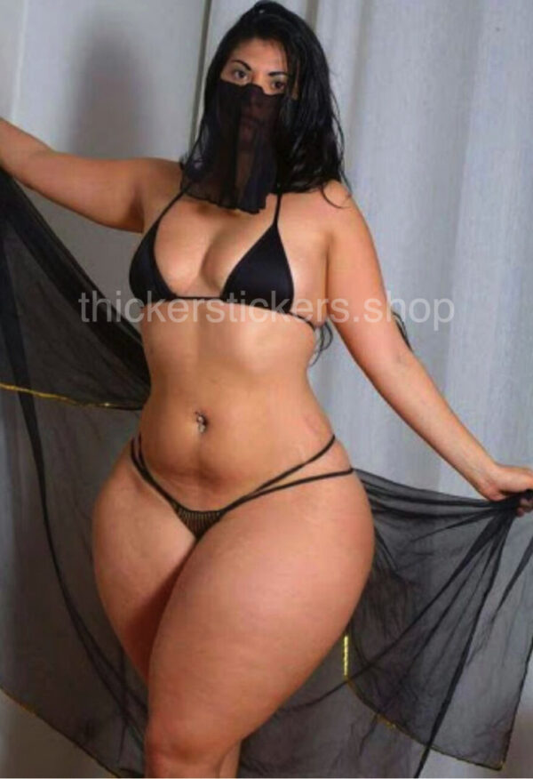 curvy-big-hips-milf