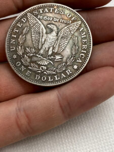 Beautifully made brass medal. Top quality and precisely made. Good as a gift or to improve your collection.