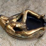 ashtray Risque Naughty